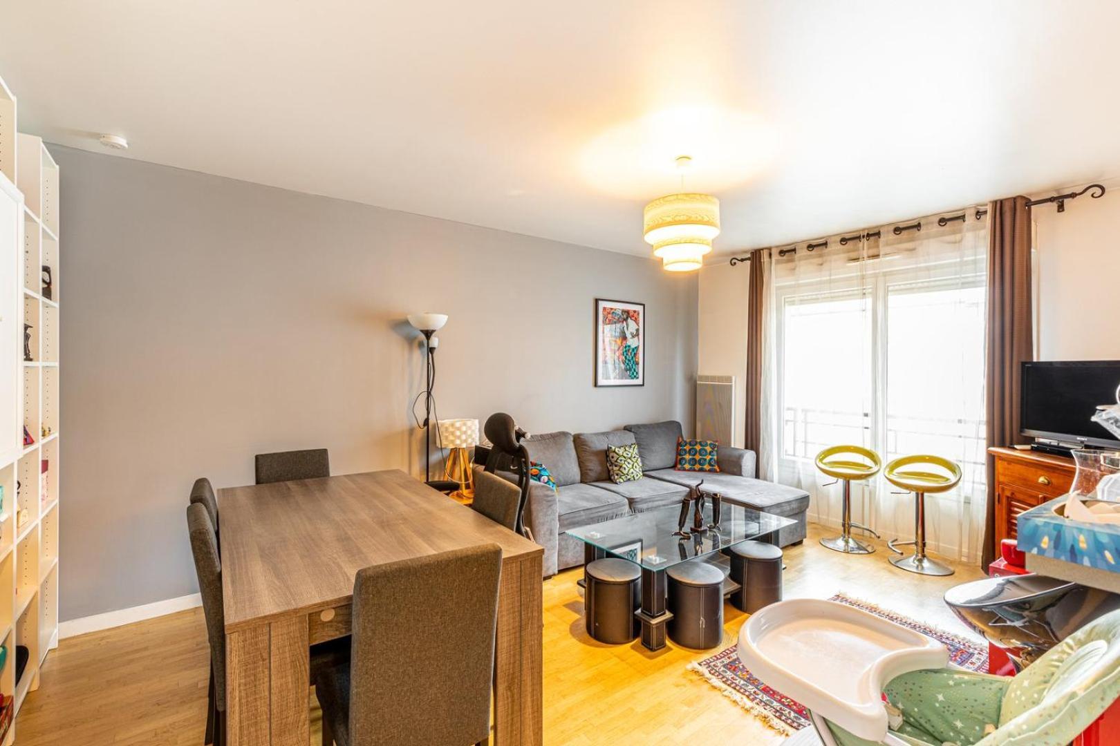 Guestready - Red Letters In Montrouge Apartment Екстериор снимка